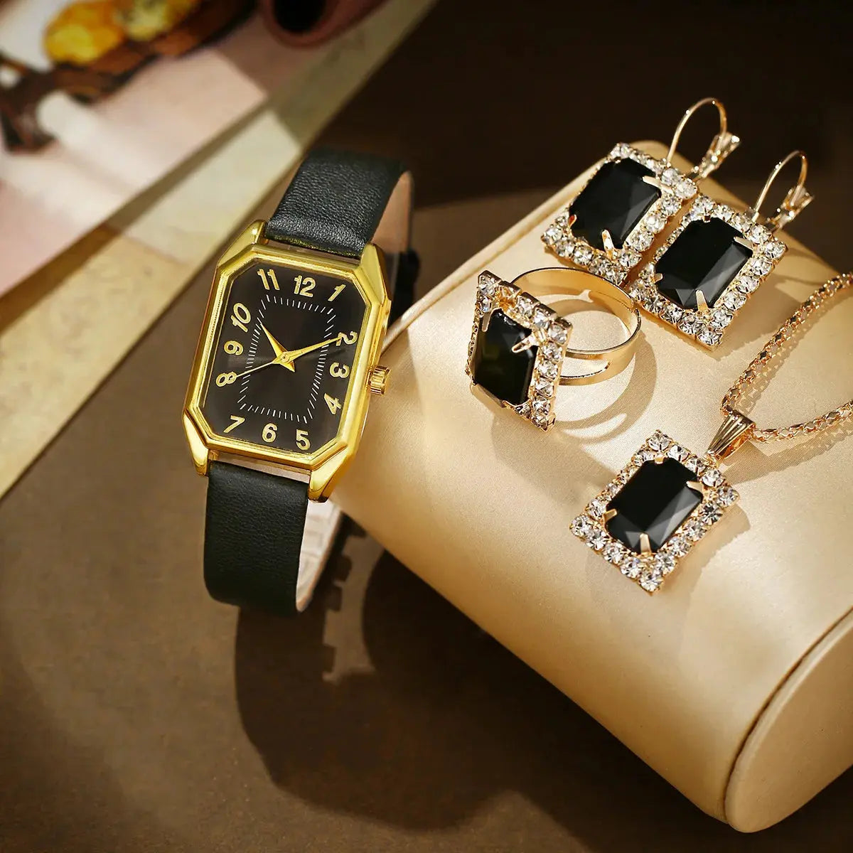 Luxury Women's Square Watch & Jewellery Set – Elegant Quartz Gift Collection Pantefa