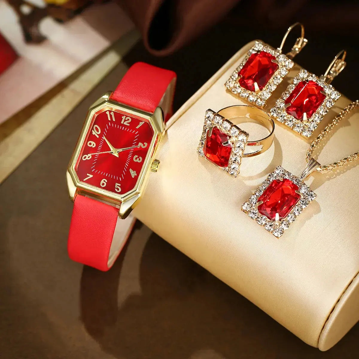 Luxury Women's Square Watch & Jewellery Set – Elegant Quartz Gift Collection Pantefa