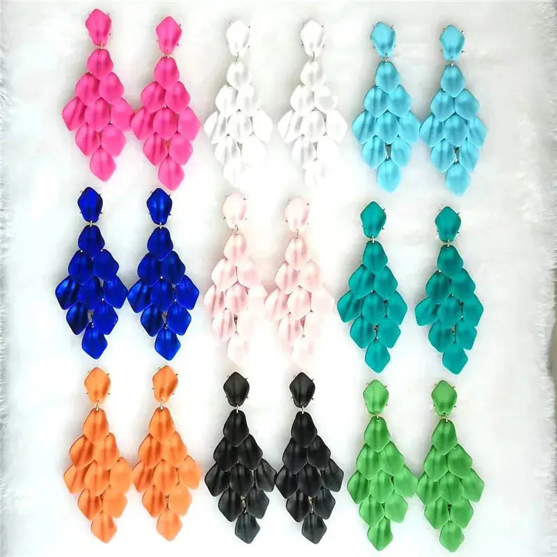 Petal Glow – Handmade Acrylic Flower Earrings (15 Colours) Pantefa